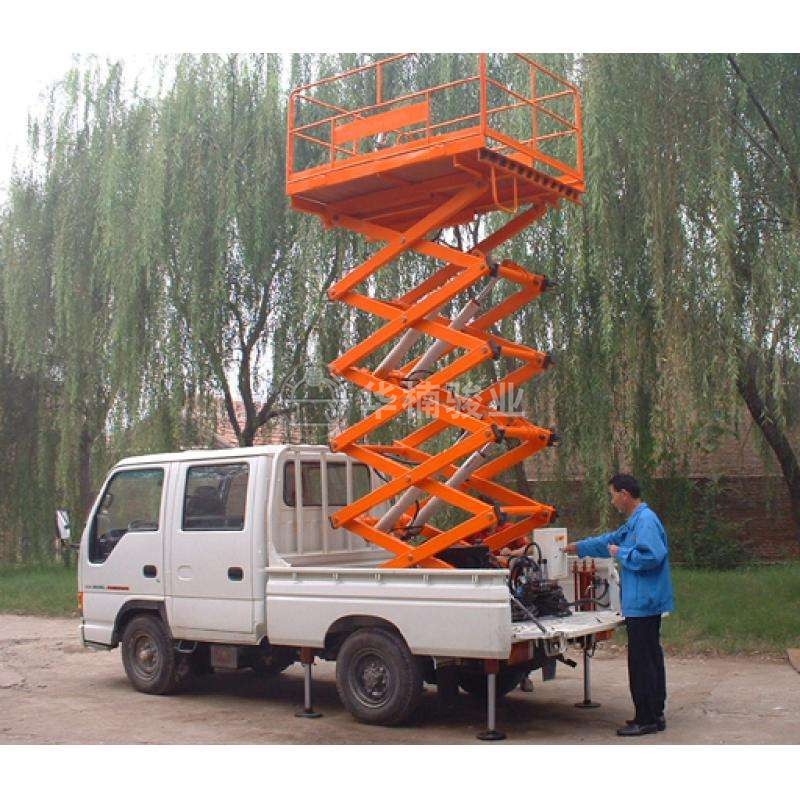 操作人員使用升降平臺車“十要”